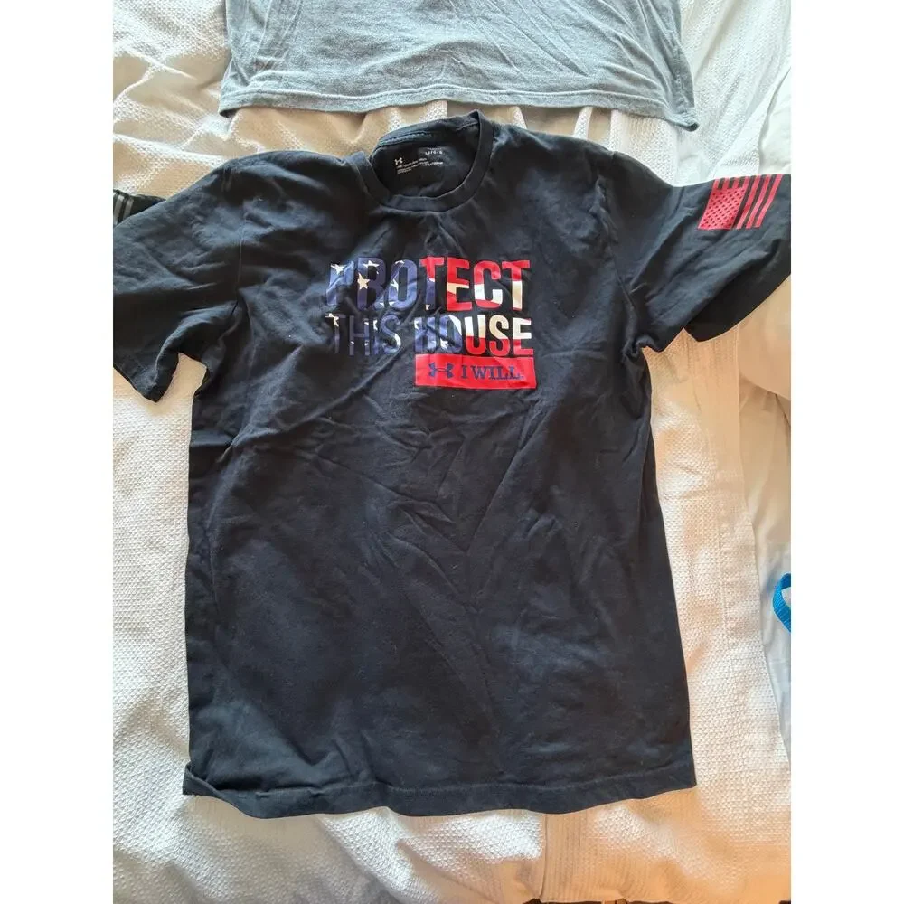 Under Armour Lot of 4 T-Shirts Men’s Size Large